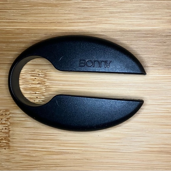 Bar Accessories - Set of 4 - Bottle Opener/Stopper/Pourer Kit with Gift Box - Picture 11 of 13